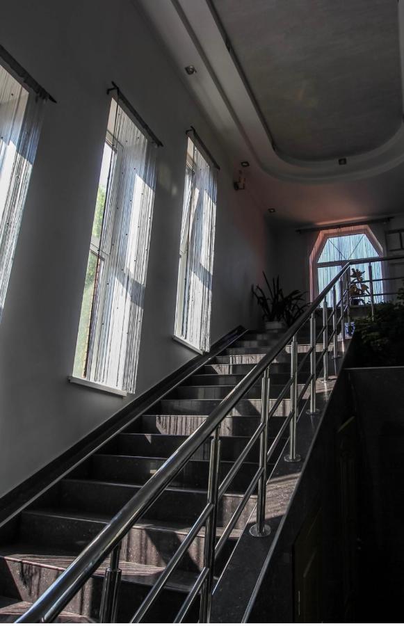 Hotel Гостинний Маєток Myla Exterior foto