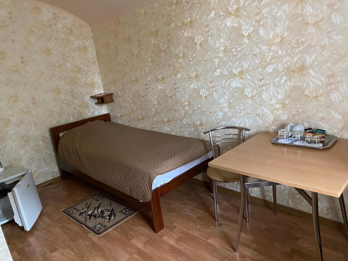 Hotel Гостинний Маєток Myla Exterior foto